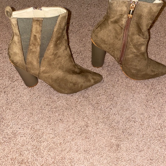 Outgrew - Picture 2 of 2